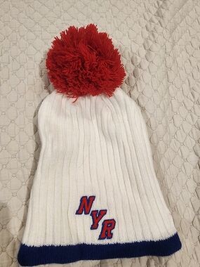 NYR Unisex Pom Beanie Hat in White with Red Pom
